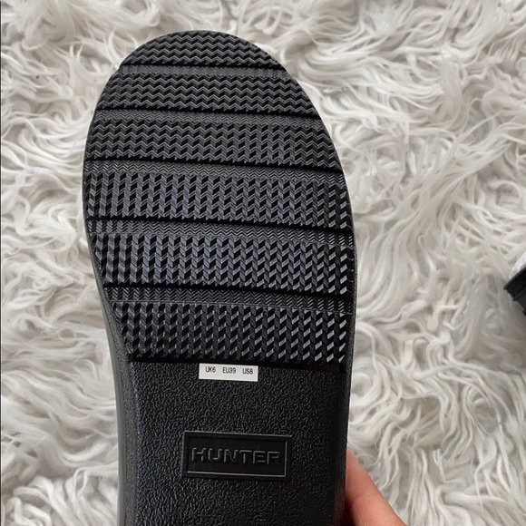 NEW • Hunter • Refined Low Heel Biker Boots Black - Picture 6 of 7